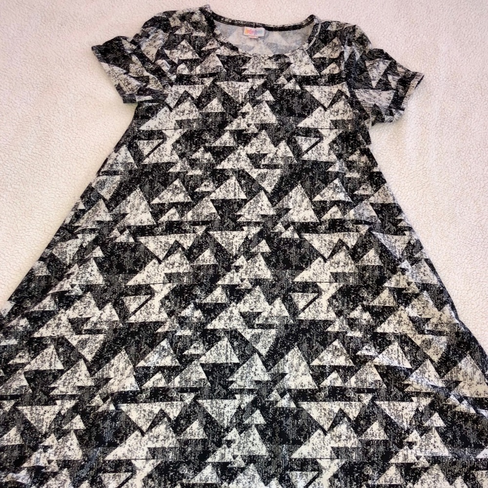 LuLaRoe Carly Dress XS fits like M